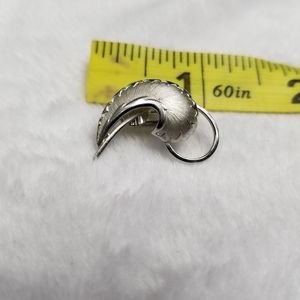 🧨 Silver vintage unique clip on earrings